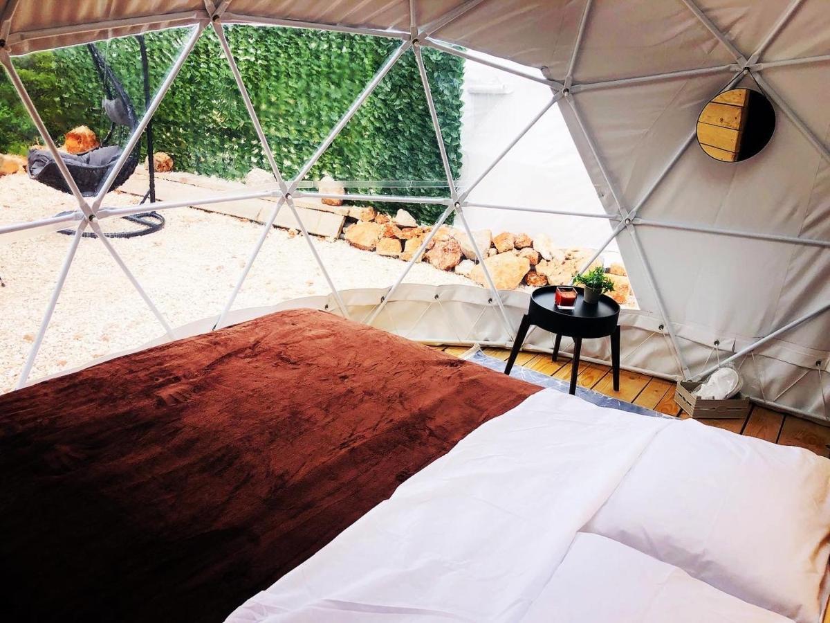 Willa Glamping Peninsula Lustica Rose Tivat Zewnętrze zdjęcie