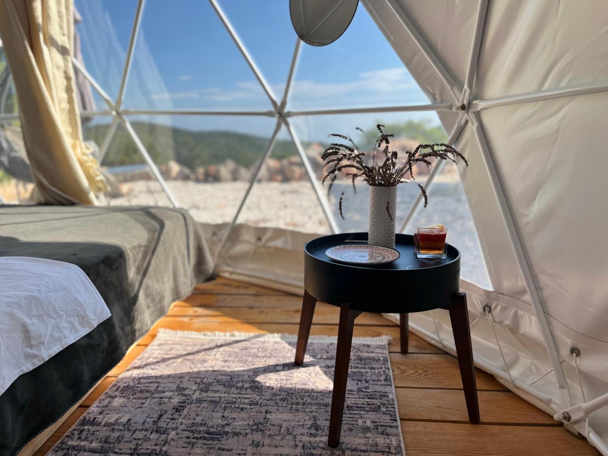 Willa Glamping Peninsula Lustica Rose Tivat Zewnętrze zdjęcie